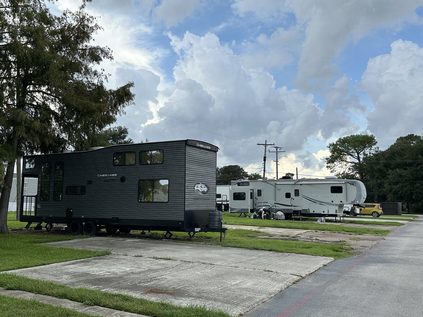 RV sites at Meadowlark